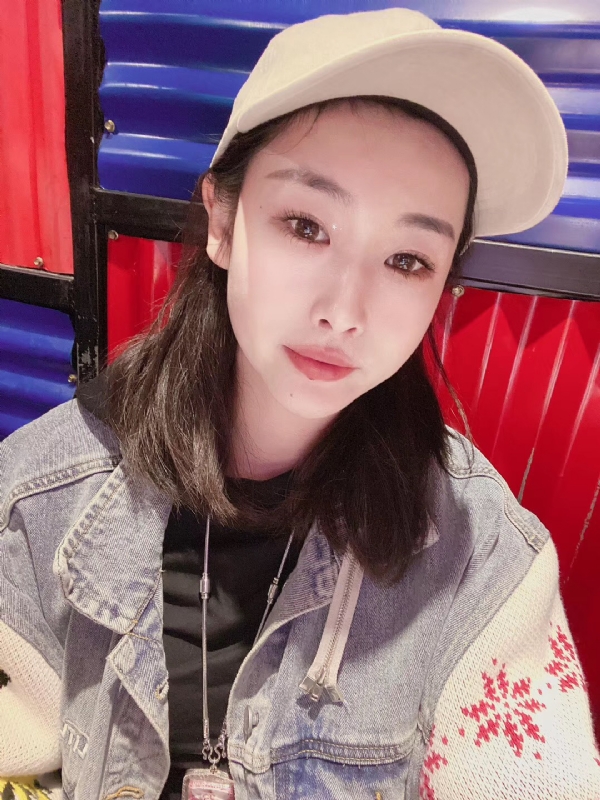 玲珑的第一张照片--马鞍山交友中心